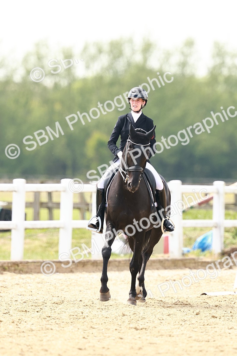 0B8A7062 - Class 12 - Medium 4