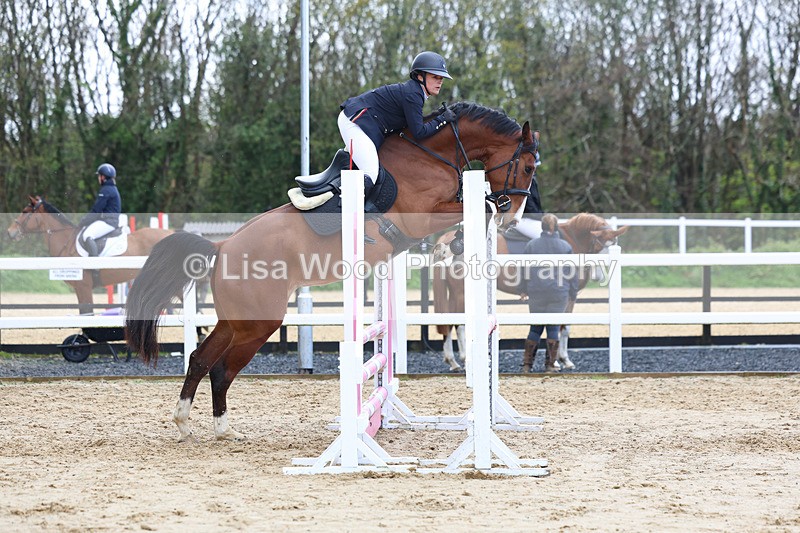 3E7A0726 - Class 4: Senior British Novice/90cm open