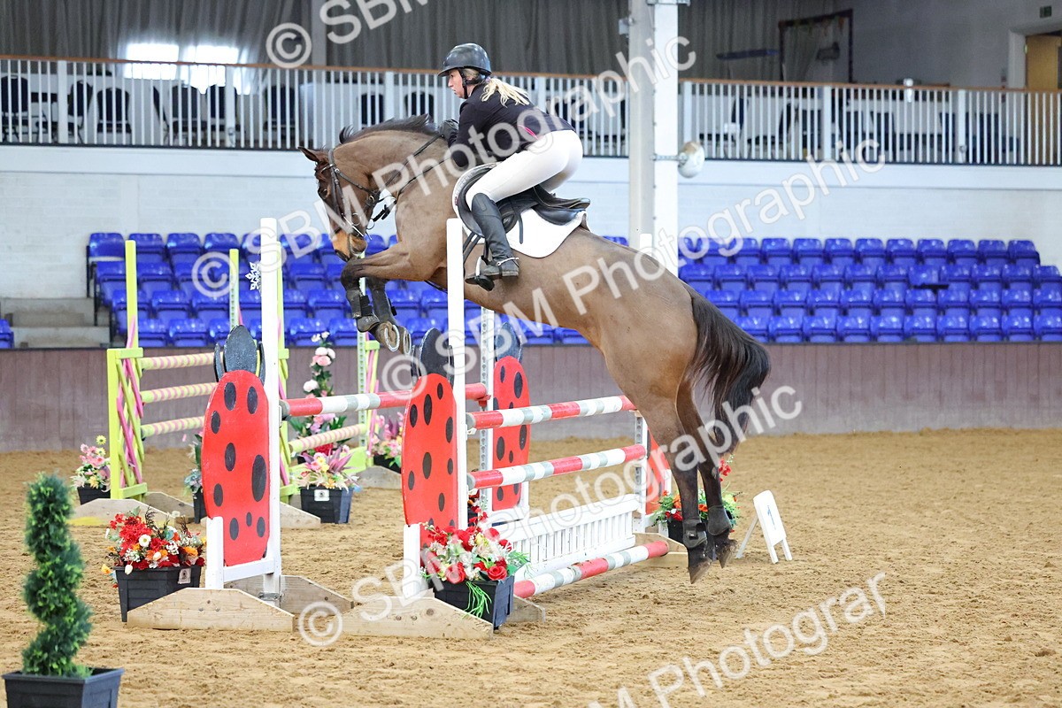 SBM_003111 - Class 15 - Senior Newcomers 1.10m