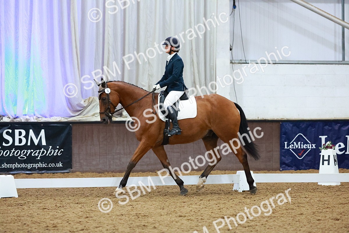 SBM_004180 - Class 12 - E2 Championship - 14.50-15.53