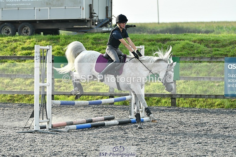 230817-085011-00013 - Theo's 1st Group - Arena