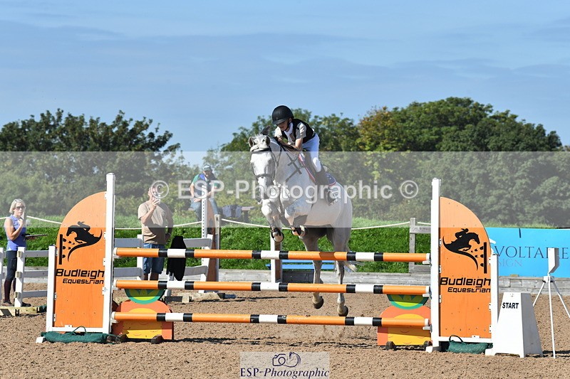 230903A-110731-03819 - Cls 13 1.05m Amateur Quali