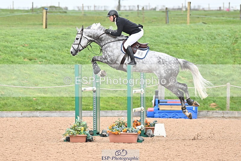 240405A-142701-01978 - Cls 5 National 1.30m Open