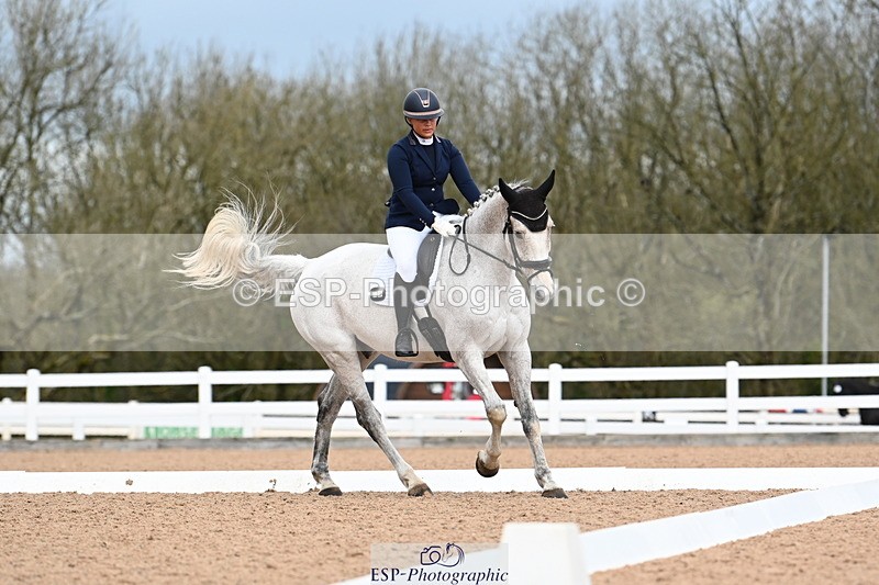 240323A-121054-02806 - DR Novice 34