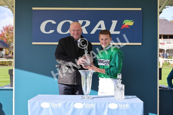 yr08102022r2-71 - Race 2 2.05pm The Coral Rockingham Stakes