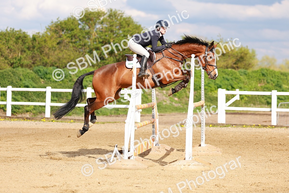 SBM_002537 - Class 5 - Senior Foxhunter - 1.20m