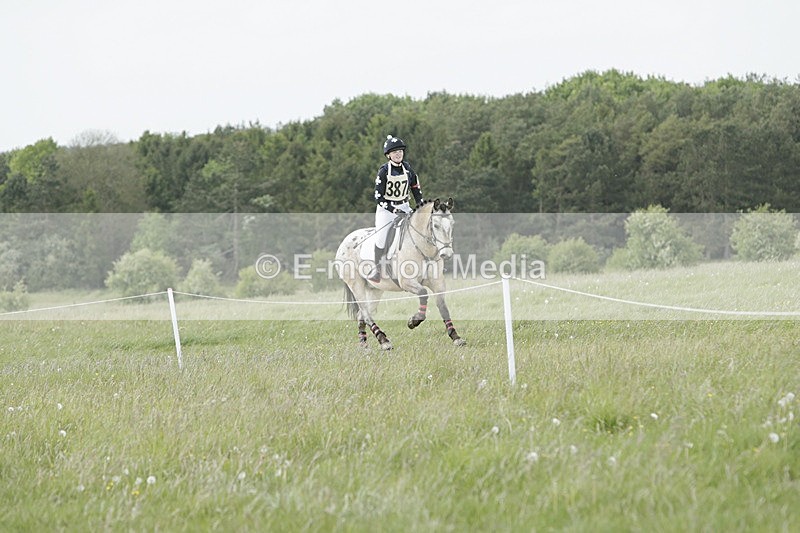 BVHT 140517  NXC -140 - Class 2 XC Novice 14/05/17