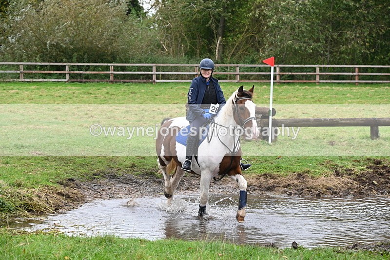 WJ6_7648 - Time at Photographer 13:23 to 13:49