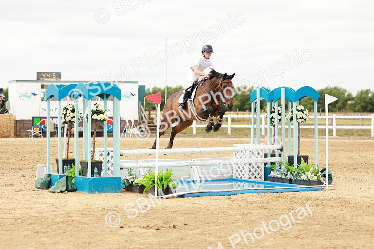 SBM_017746 - Class 21 - Senior Newcomers Championship 2d Rd