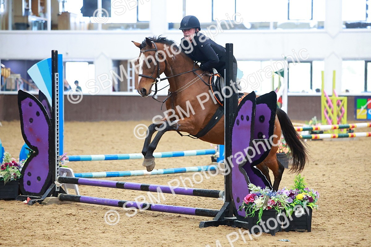 SBM_001741 - Class 3 - Horse & Hound (60cm)