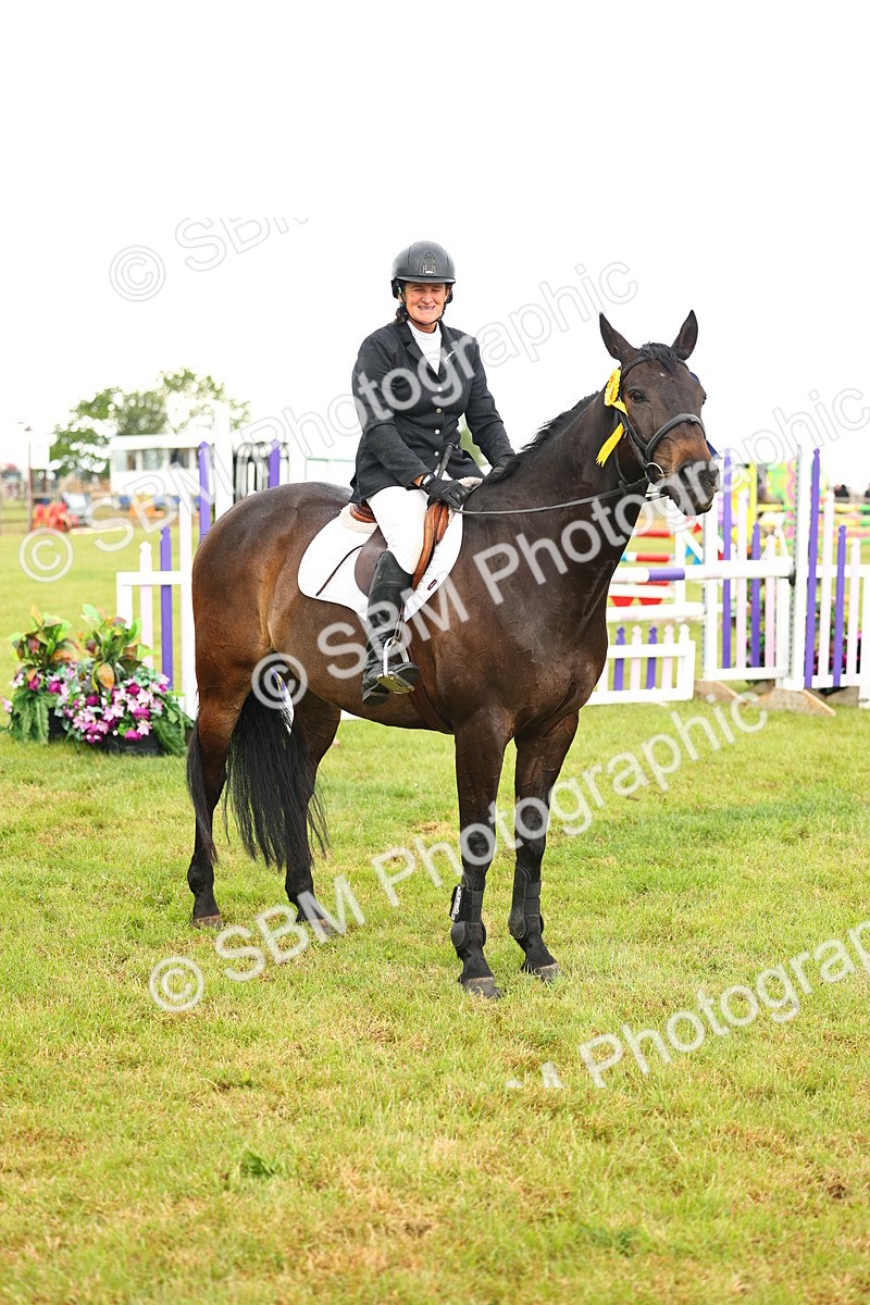 SBM_11976 - Class 205 - Tarmac Senior 1m Open