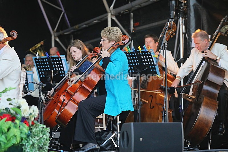  - Orchestra and guests