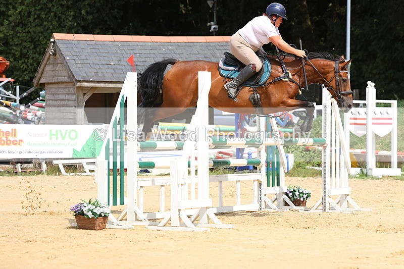 3E7A4126 - Class 7: Senior Newcomers/1.10m open