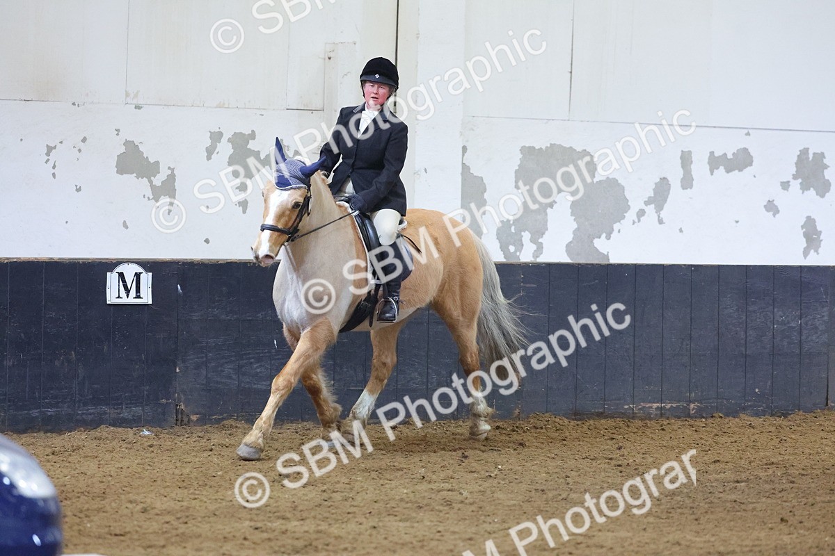 SBM_003116 - Class 9-10 - MQ U21 Open Novice 1