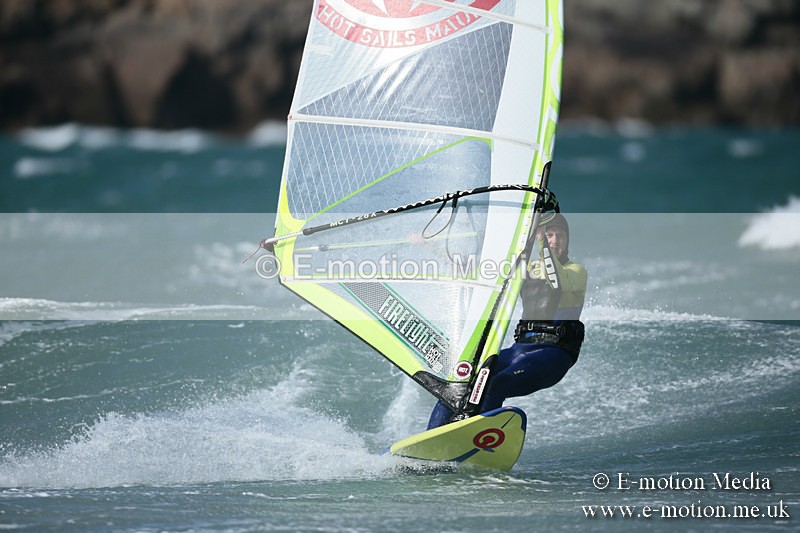 WS 020413-26 - Windsurfing