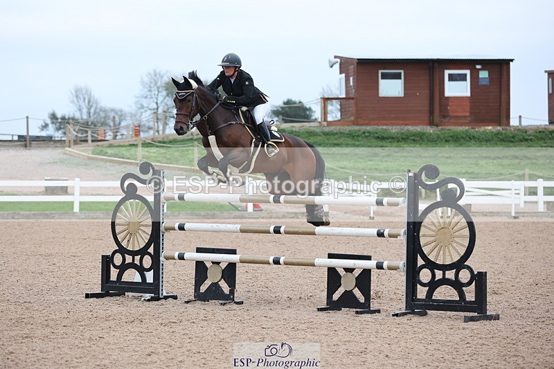 241101A-153611-03053 - FRI Cls 7 Blue Chip Grade B&C Jump Off