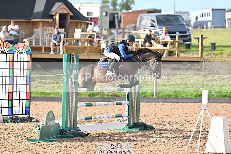 240628A-193221-01922 - Cls 7 Graham Heath 128cm + 138cm