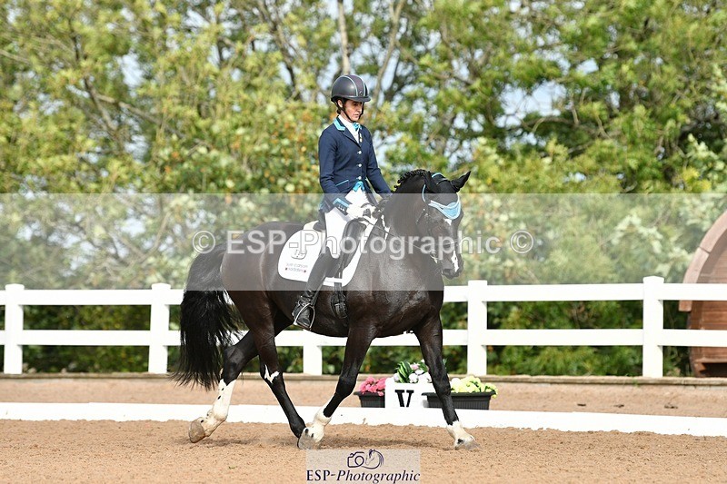 250906-102623-00617 - 045-Alys.MatraversJannick