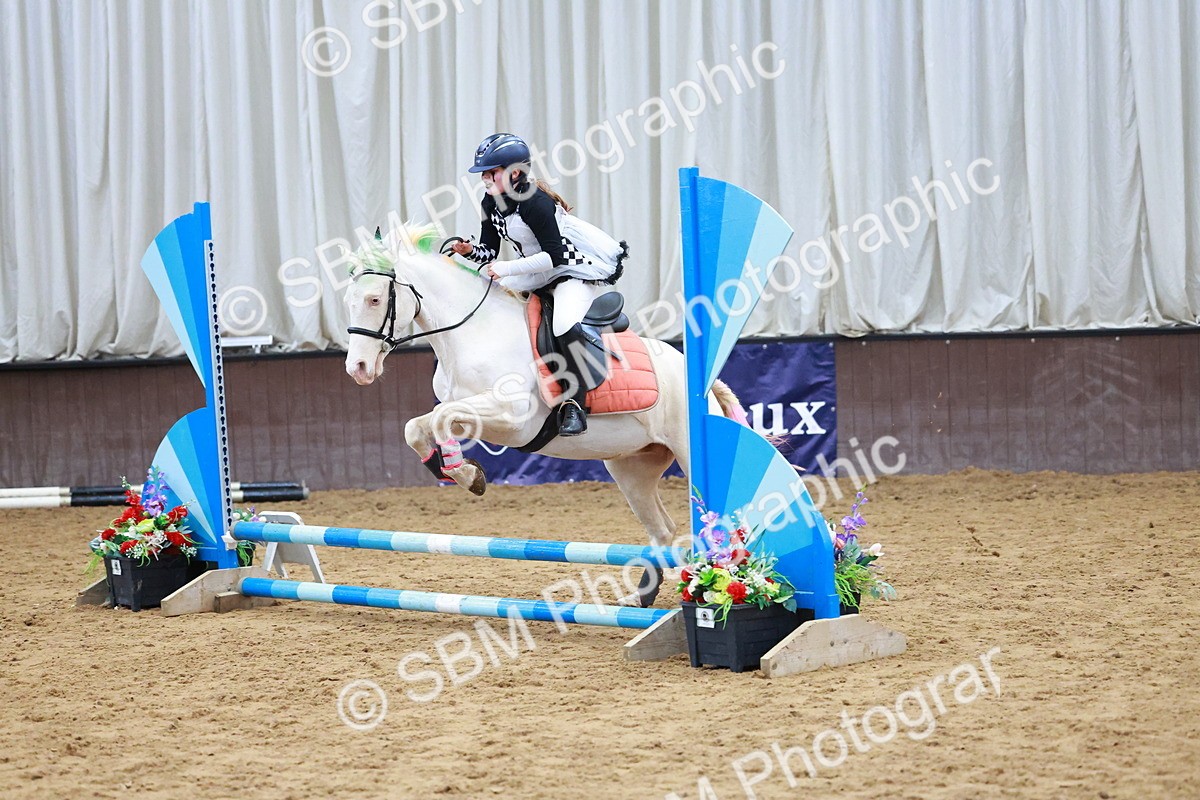 SBM_001667 - Class 3 - Horse & Hound (60cm)