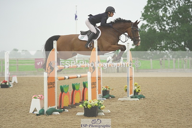 230730A-092106-07954 - Cls 25 National 1.30m