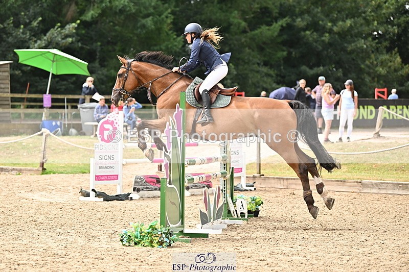 250706A-120730-18659 - Cls 48 Snr 1.05m Grand Prix