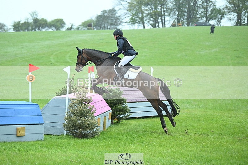 250418-121212-02674 - 026-Lara.Salter-NAOMIE.VAN.DE.BROUWERSHOEVE