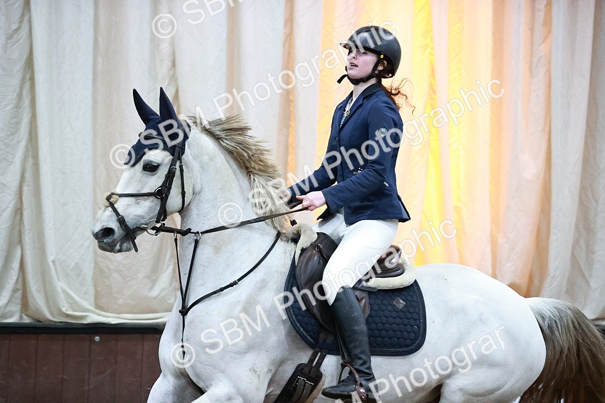 SBM_004189 - Class 14 - Clear Round 80cm