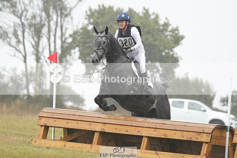 250830-151116-03969 - G-316-Holly.Horton