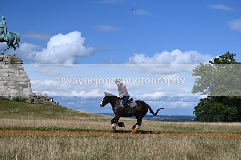 DSC_0121 - Time at Statue 15:58 to 16:05