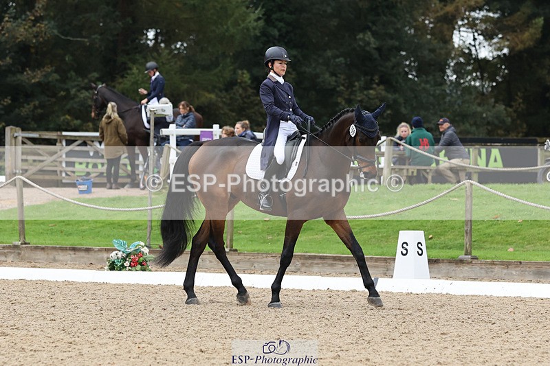 241024-141031-03790 - 159-Eva.Carse-HIDDEN.ECLIPSE