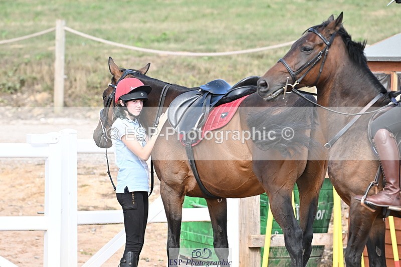 250821B-160828-00532 - Group A - Emily