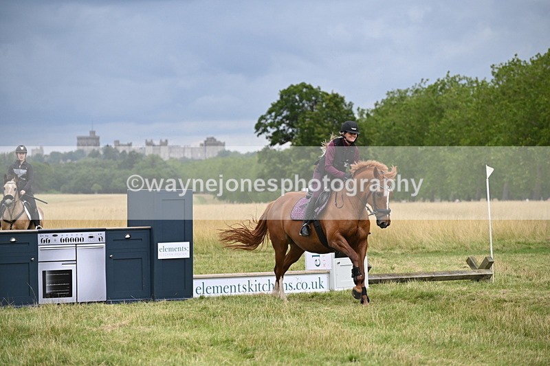 WJ6_2919 - Time at Jump 11:06 to 11:40