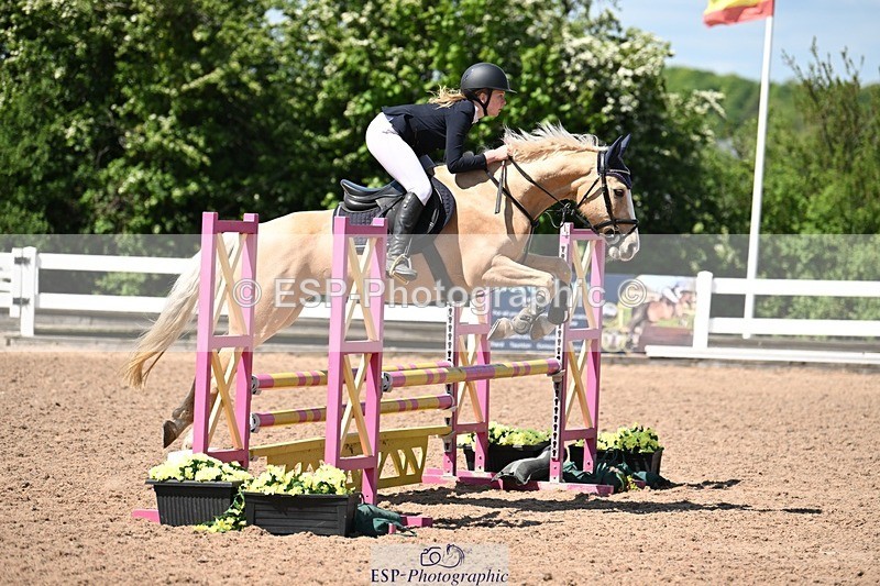 250504-120530-03086 - Cls 17+18 Club and Schools 80cm