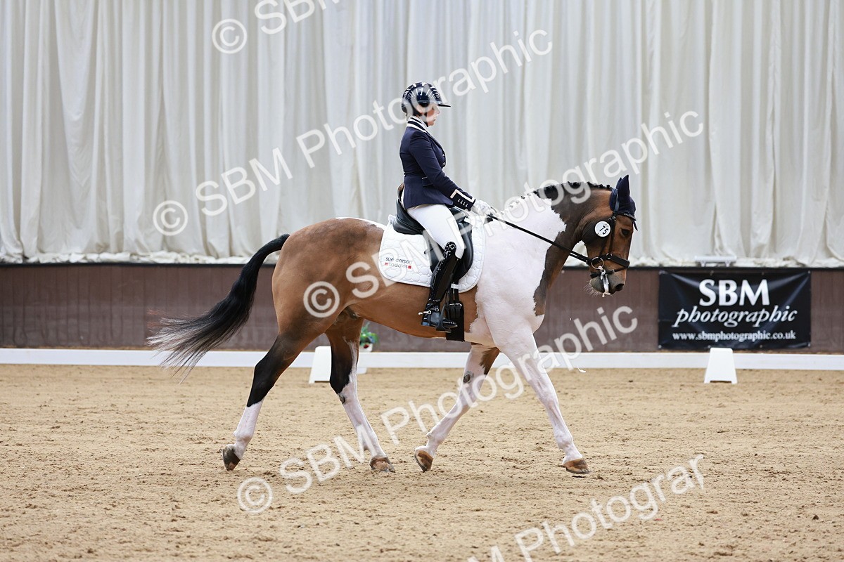 SBM_008202 - Class 6b - Novice 6 - 9.28-10.41