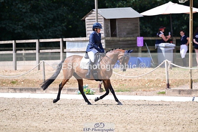 260802A-111633-05502 - Novice Silver break - break