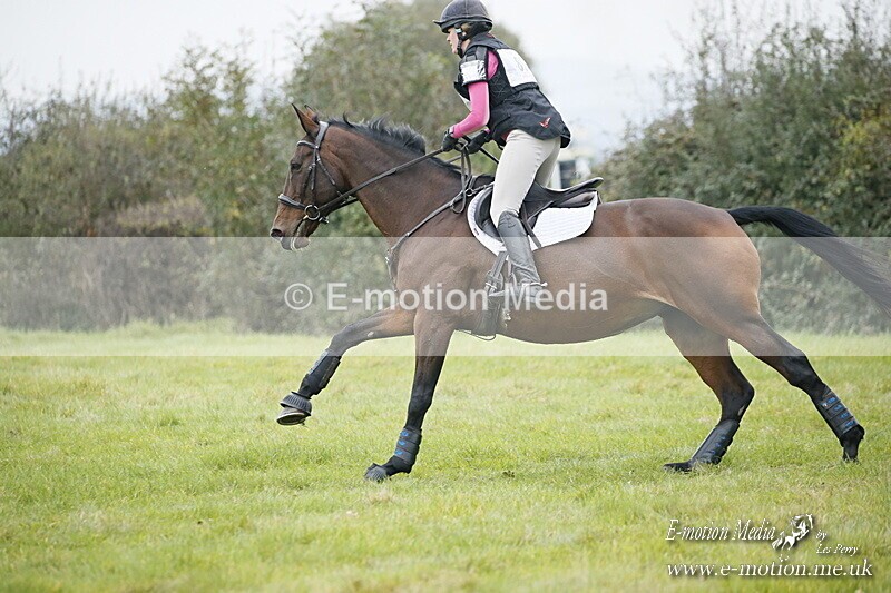 WWHT 181020 WWHT 181020 1784 - WWEC Open (1.00m)  18/10/20