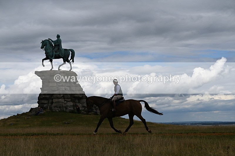 DSC_9396 - Time at Statue 14:33 to 15:10