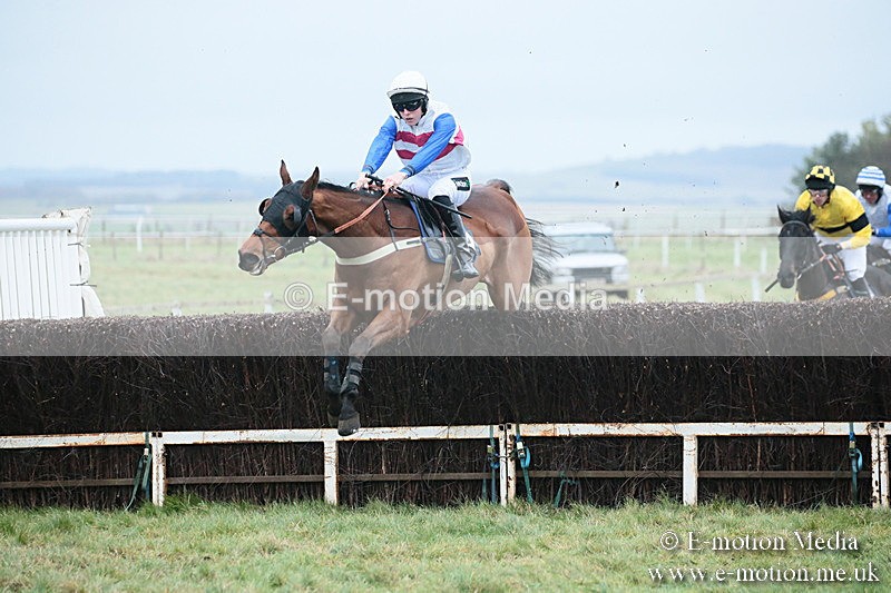 PtP 021218-161 - Hursely Hambledon Hunt Point-to-Point - Larkhill 02/12/18