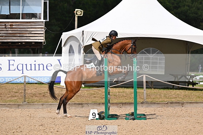 250802A-145450-06073 - F-275-Maisie.Randle-NINE'S.ENOUGH