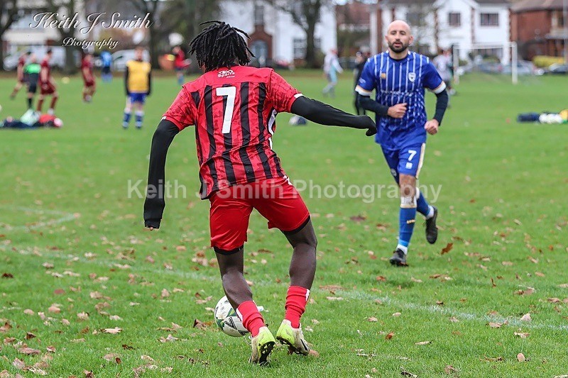 9KJS1558 - Nene League Sunday 16th November 2025 Abington Park