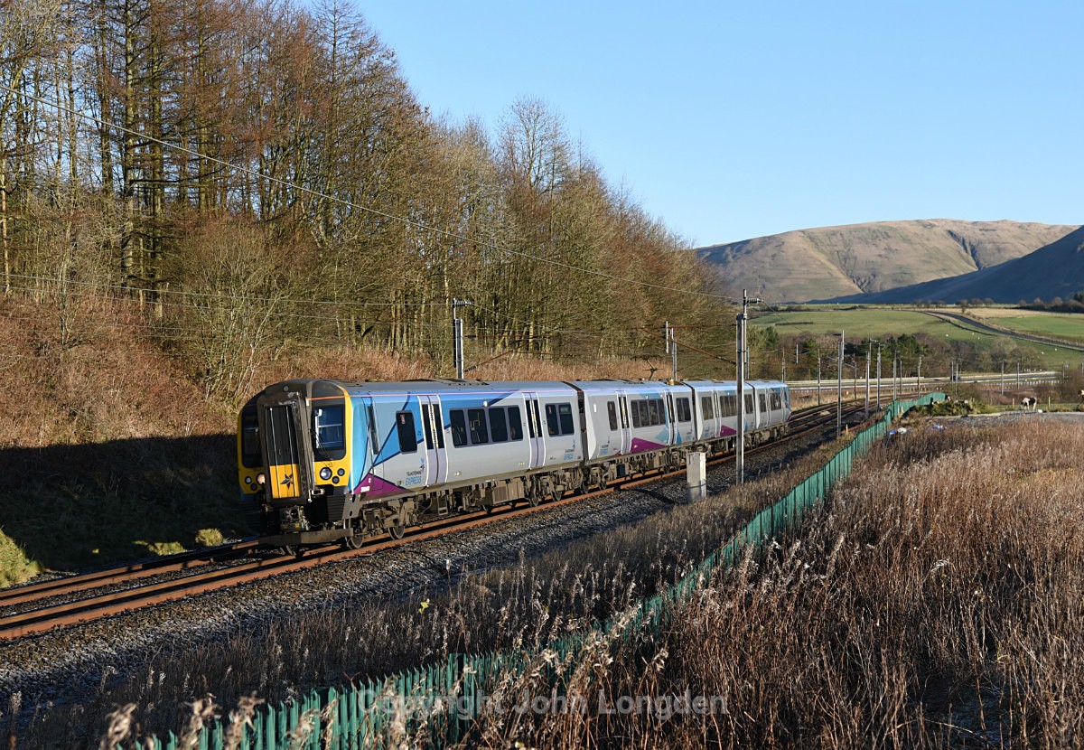 JL - 30.11.17 350410 0812 Edinburgh - Man Airport, Beckfoot - West Coast Main Line (north to south)