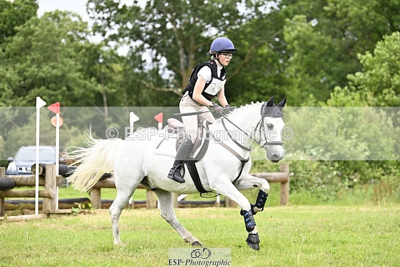 240630-155147-02784 - 719-Katie_Bowden-Clough_Rua_Finn