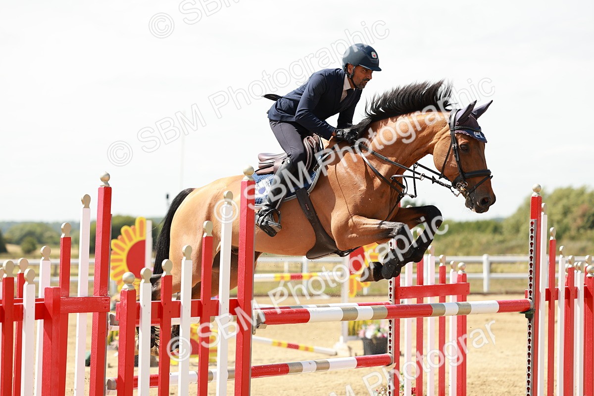 SBM_007845 - Class 4 - Senior Foxhunter - 1.20m Open