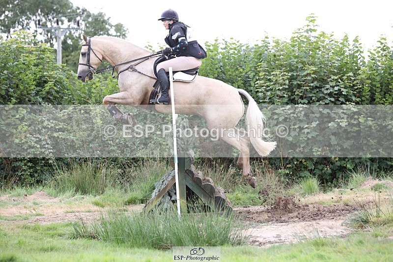 230820X-144033-4490 - BE100 XC 14.00 to 15.00 End