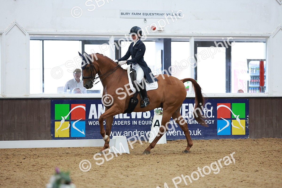 SBM_016378 - Class 5 - FEI INT II - 17.24-18.20