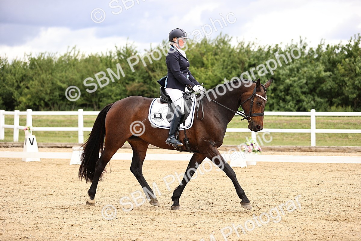 SBM_001993 - Class 2 - Novice 4 - 10.36-11.39