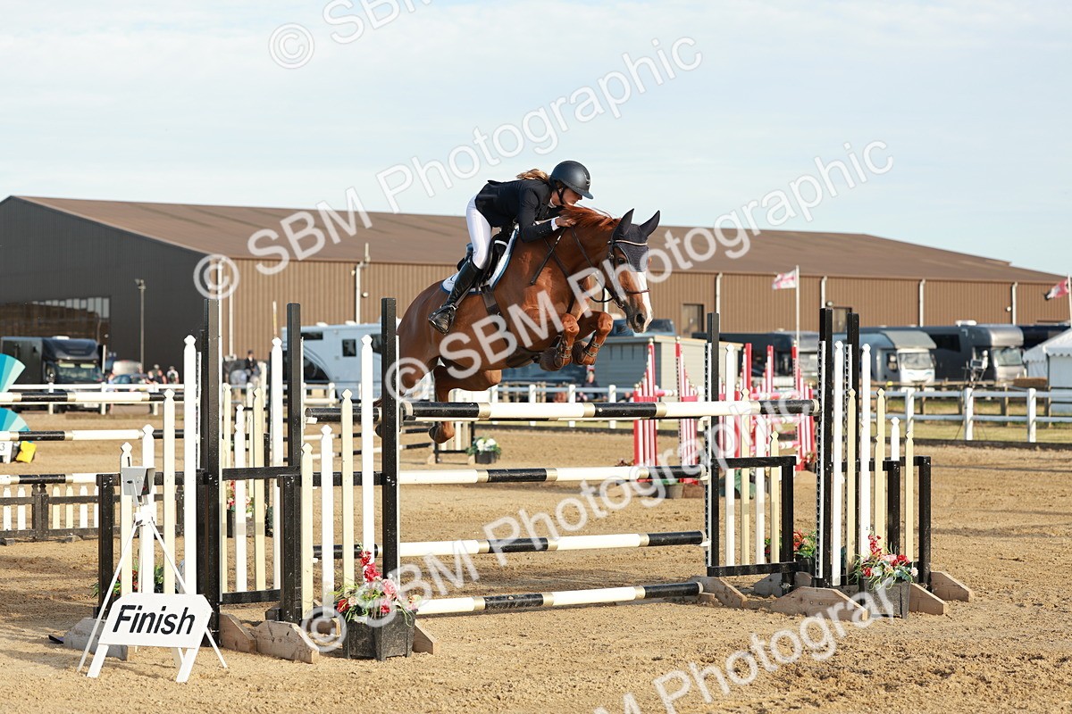 SBM_009047 - Class 6 - National 1.30m 1.40m Open Handicap