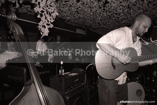 37 rsl - Sub Tub @ music box 02.06.02