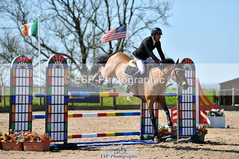 240420A-122007-10926 - Cls 3, 2 Star Small Tour 1.30m