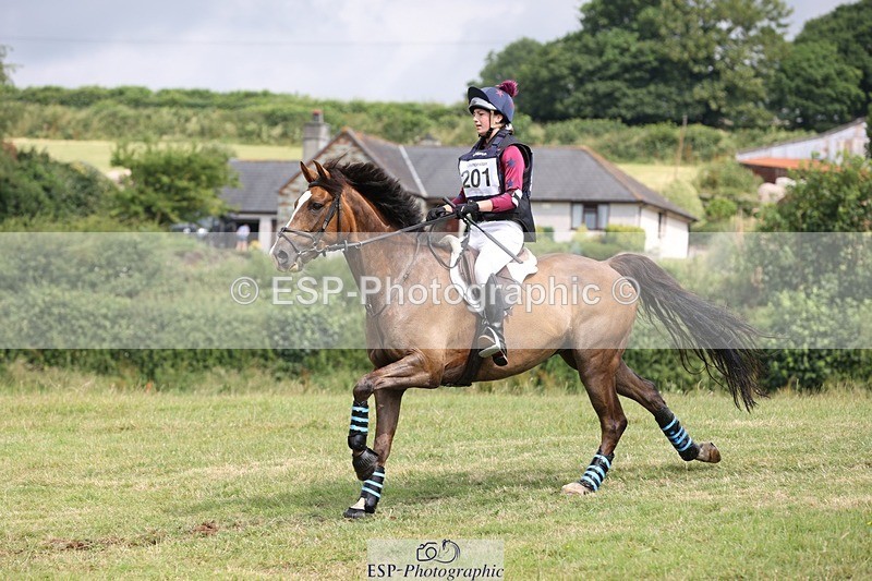 230625-103010-01376 - XC 90cm 9.45 to 11.00